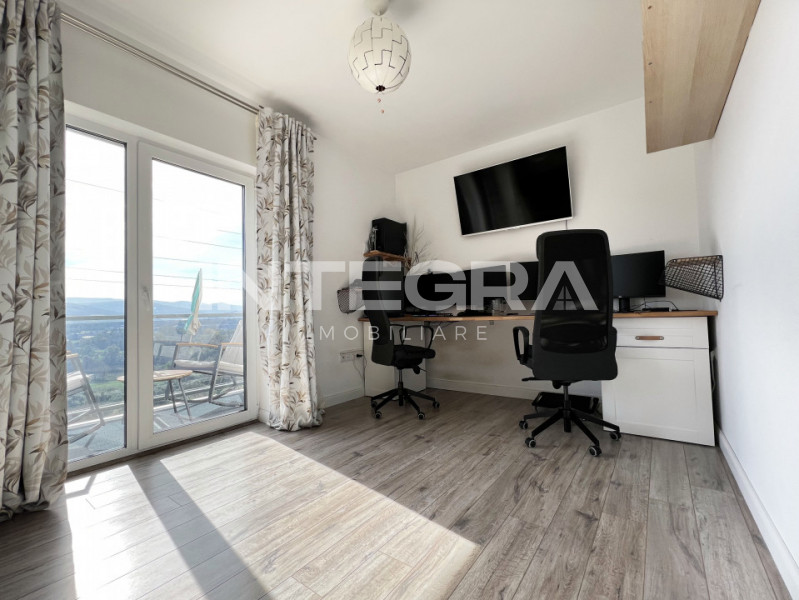 Vand 3 Camere cu 2 Parcari, Panorama de Vis, Donath Park!