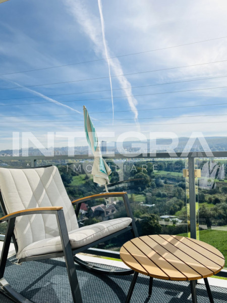 Vand 3 Camere cu 2 Parcari, Panorama de Vis, Donath Park!
