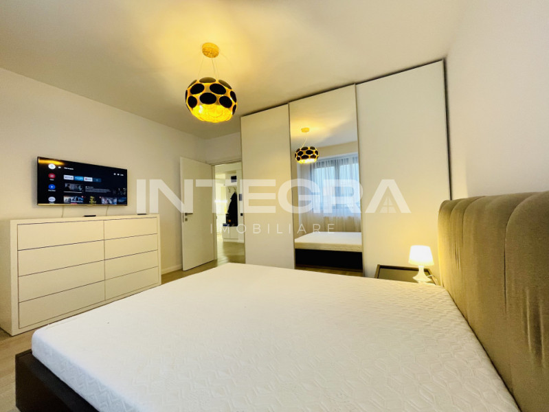 Inchiriez Apartament De Lux, Doua Camere, Strada Salcamului