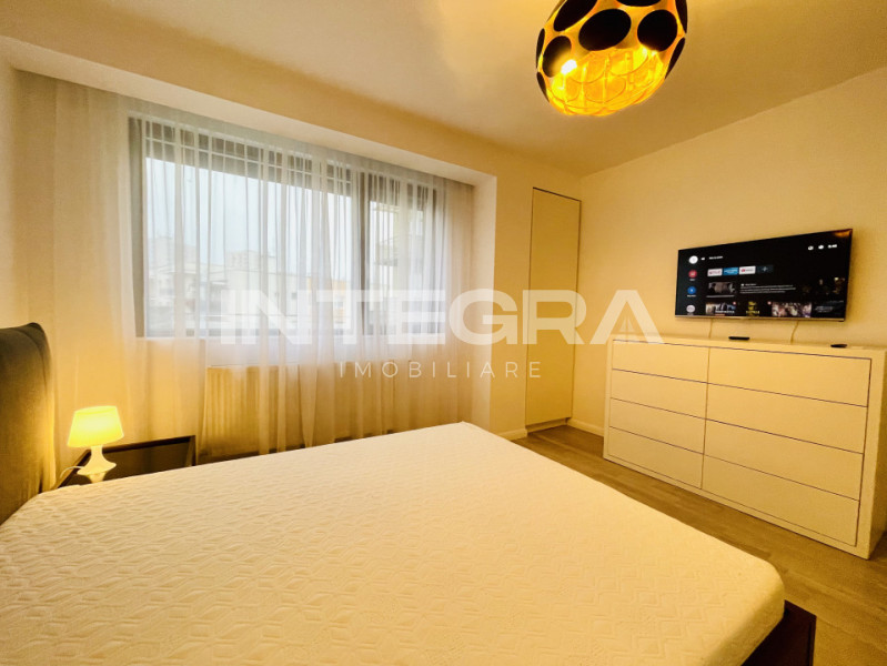 Inchiriez Apartament De Lux, Doua Camere, Strada Salcamului