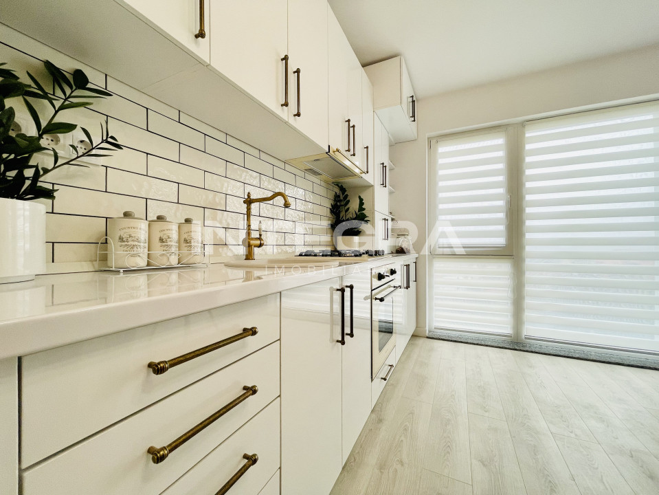 Vand Apartament Lux | 2 Camere | Parcare Subterana | Zona IRA