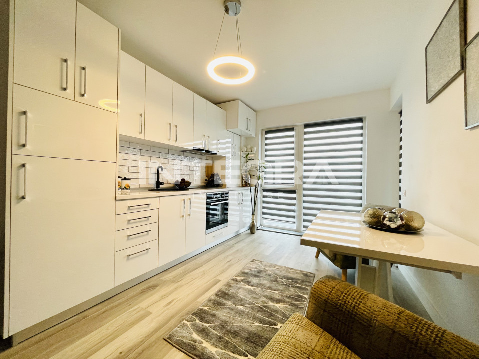 Vand Apartament Lux | 2 Camere | Doua Locuri De Parcare Subterana | Zona IRA