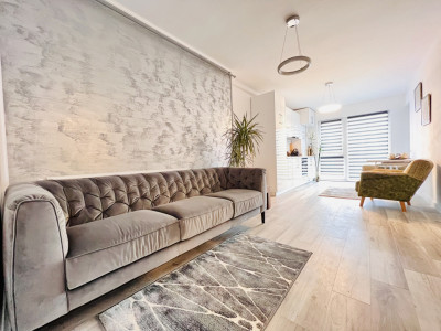 Vand Apartament Lux | 2 Camere | Doua Locuri De Parcare Subterana | Zona IRA