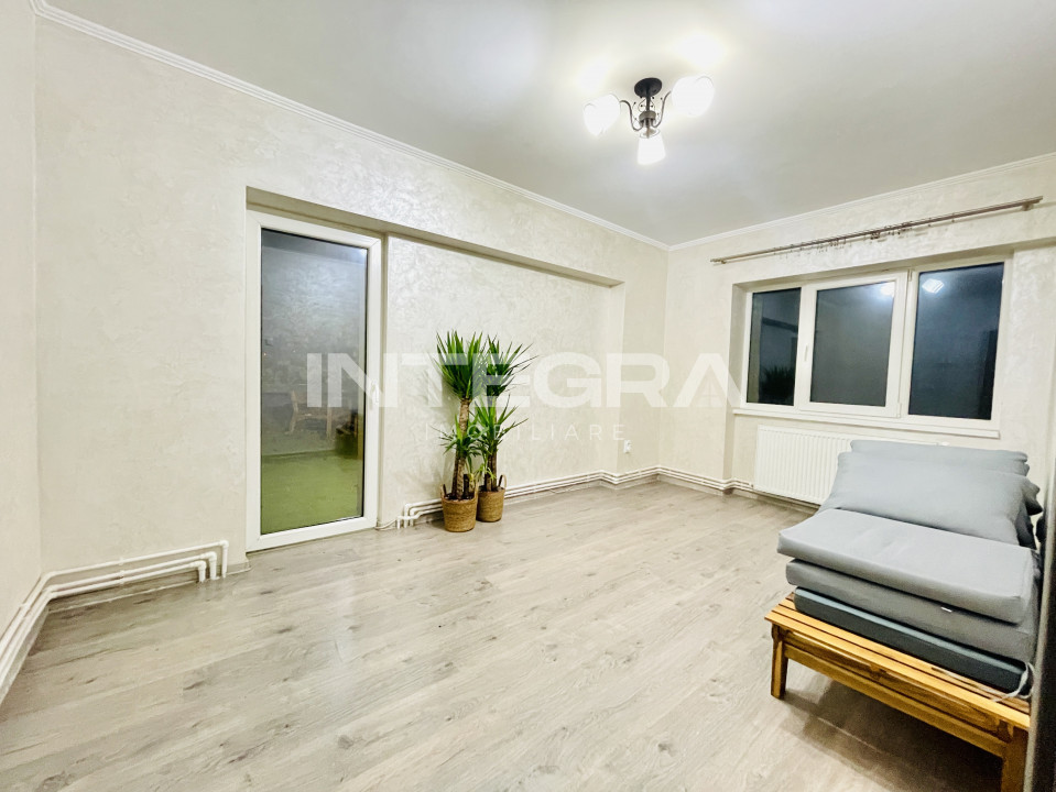 Vand 3 Camere Decomandate Cu Terasa | Zona Spitalului De Recuperare | Zorilor 