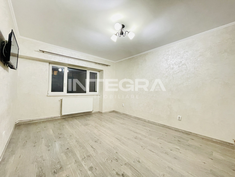 Vand 3 Camere Decomandate Cu Terasa | Zona Spitalului De Recuperare | Zorilor 